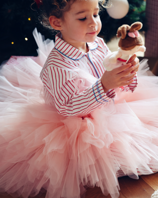 petite fille en tutu petite fille en tutu