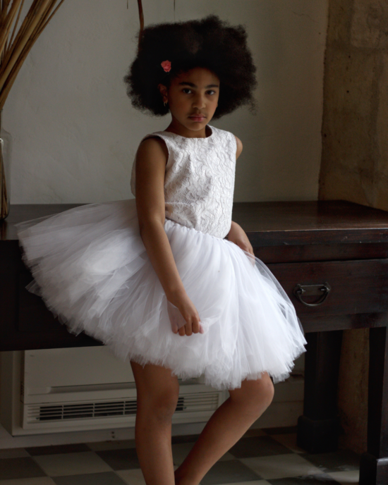 haut dentelle devant photo