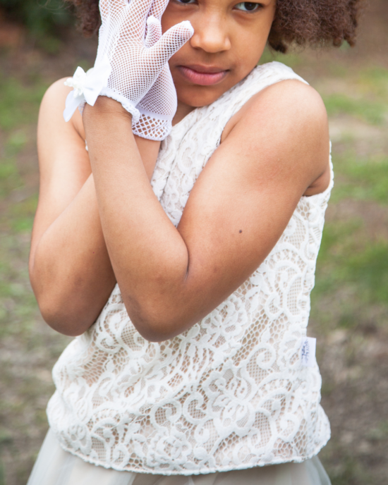 haut dentelle vu de face
