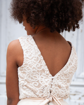 Haut Dentelle Crème Enfant - Manches courtes