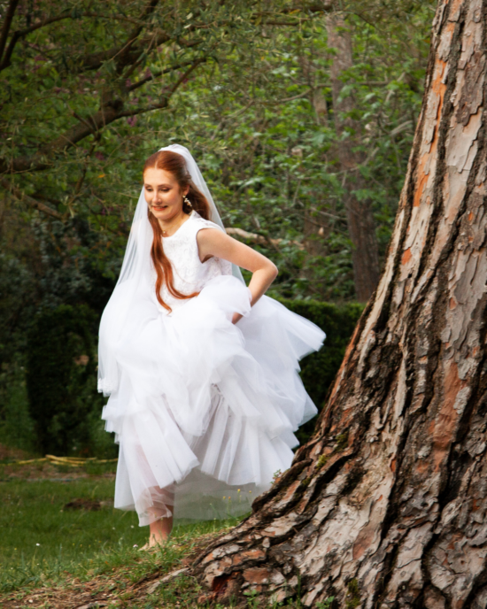 mariée qui court avec son tutu mariée qui court avec son tutu