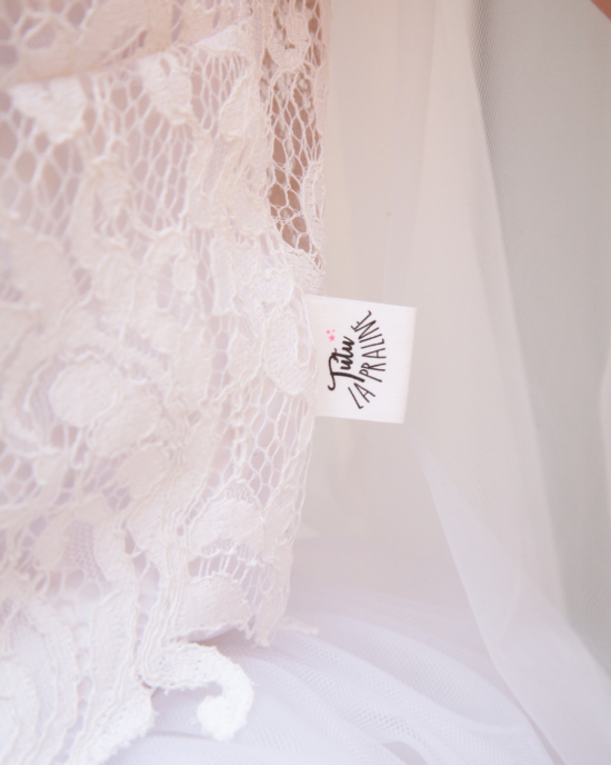details dentelle details dentelle